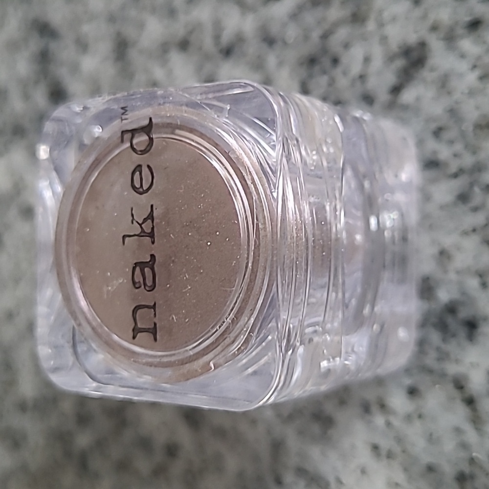 naked cosmetics - Loose Pigment Eyeshadow Powder